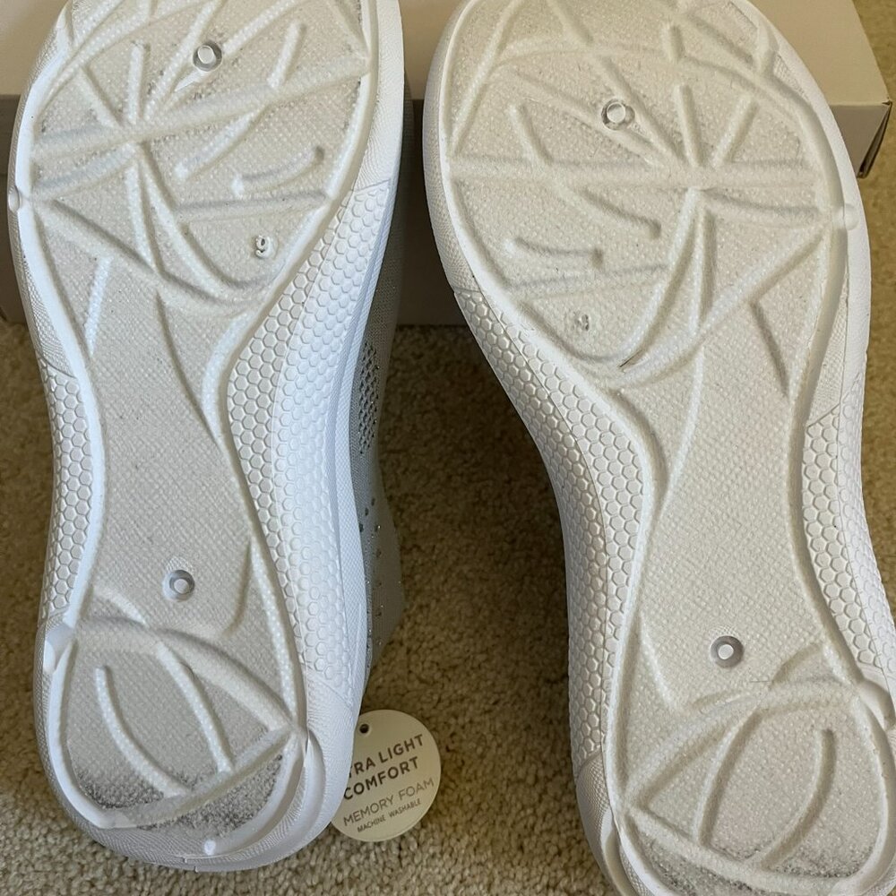 Danskin Stretch Gray Slip-Ons w/ Crystals - New - Picture 2 of 6